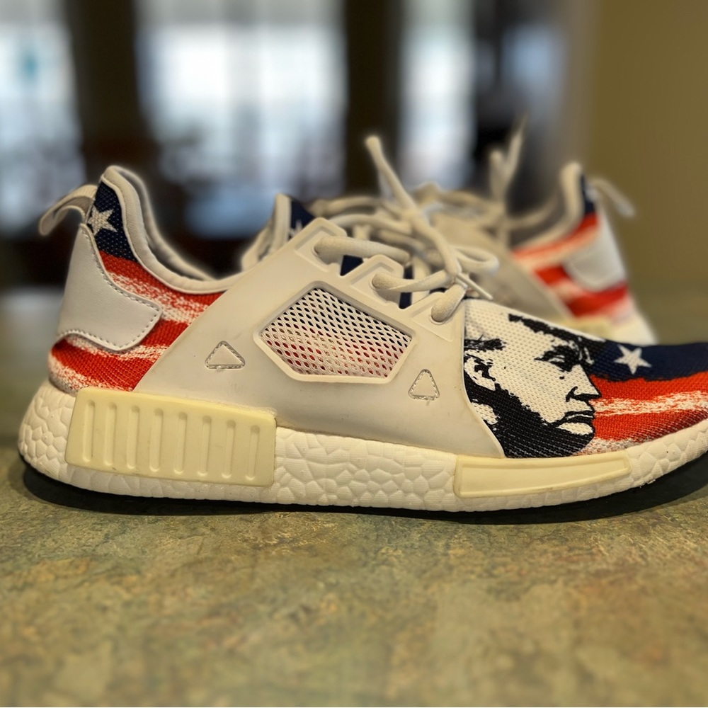 Donal Trump tennis shoes size 9 or 9 1/2….great condition…worn twice